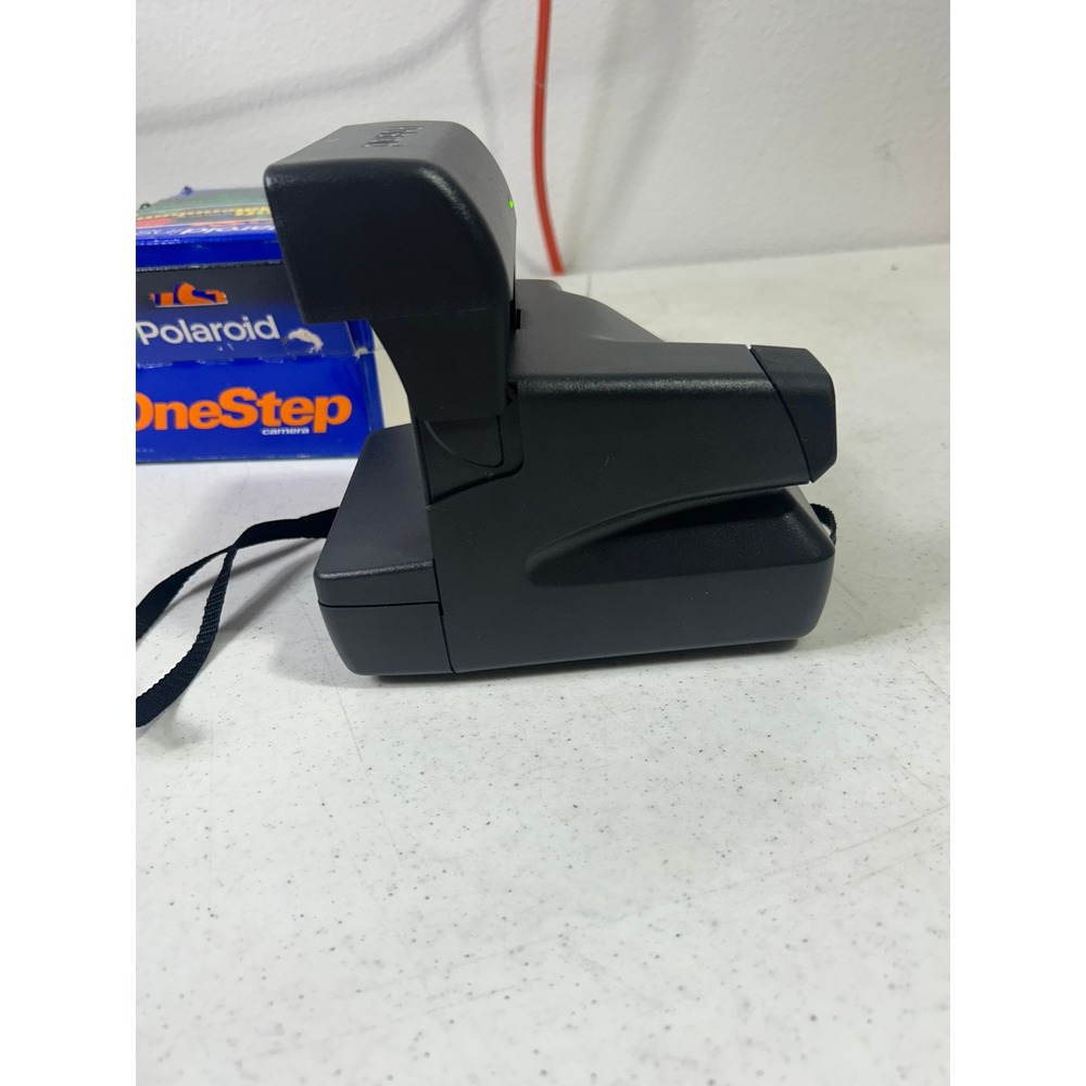 Polaroid OneStep 600 Instant Film Camera Black with Original Box Vintage - Picture 4 of 11